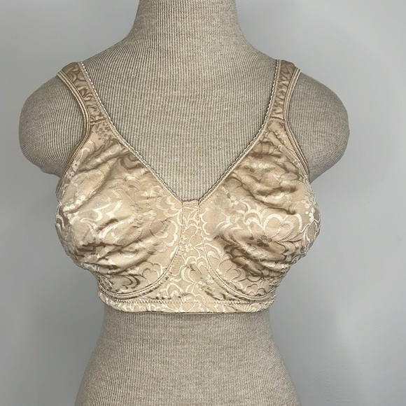 Playtex 18 Hour Bra Ultimate Lift & Support 38 D Nude Wireless Full Coverage 2pk - Picture 3 of 15